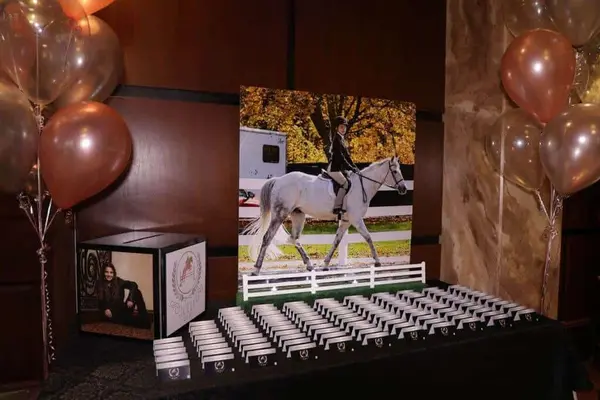 Horse Themed Seating Card Display