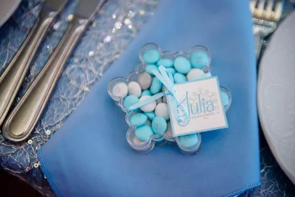 Snowflake M and M Party Favor