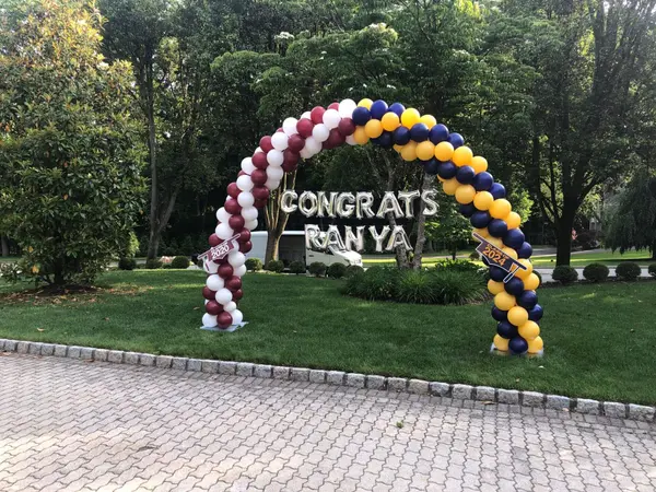 Custom Balloon Arch for Graduation