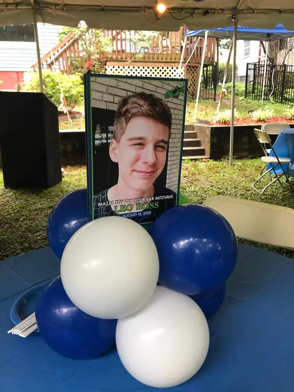 Balloon Centerpiece with Custom Sign
