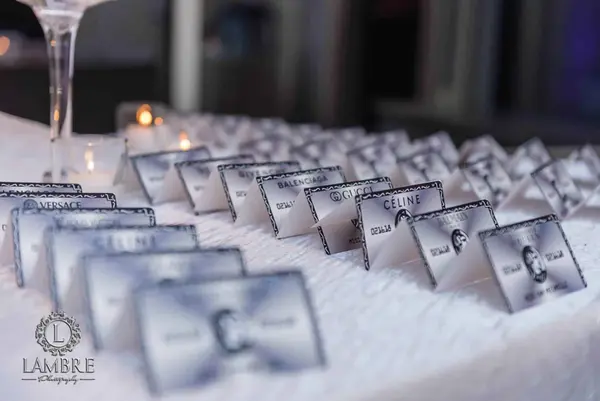 Shopping Themed Place Cards