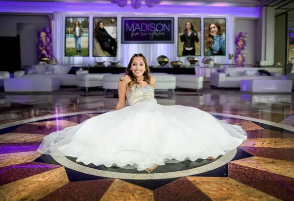 Bat Mitzvah Lounge Setup