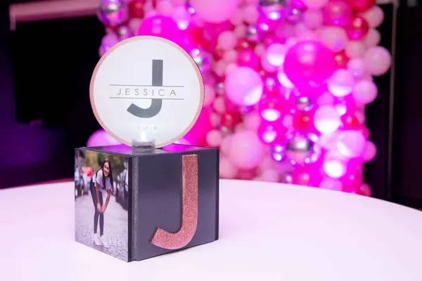 Mini Cube Centerpiece