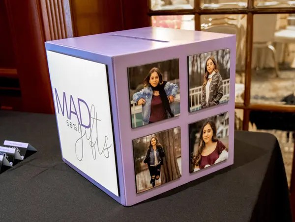 Bat Mitzvah Gift Box