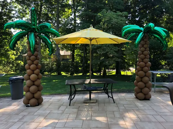 Palm Tree Balloon Sculpture