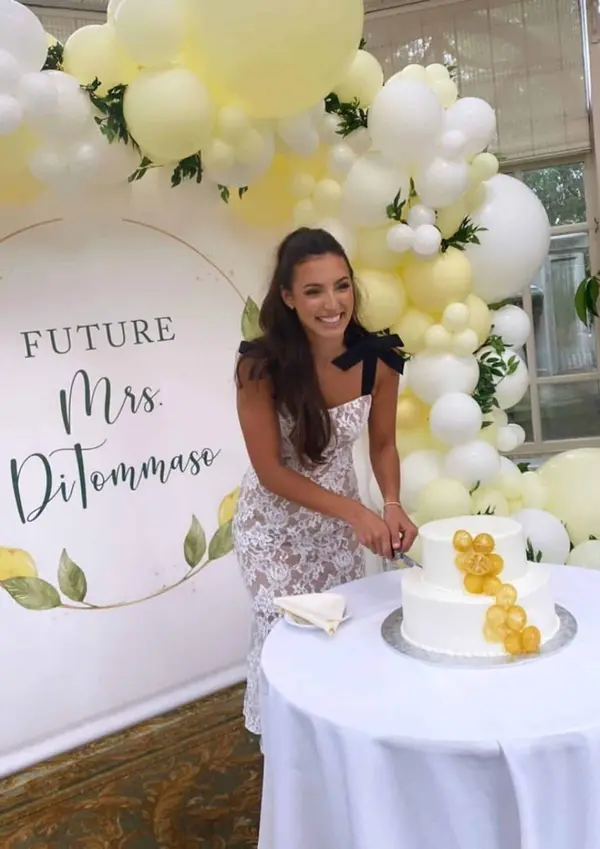 White and Ivory Organic Balloon Garland