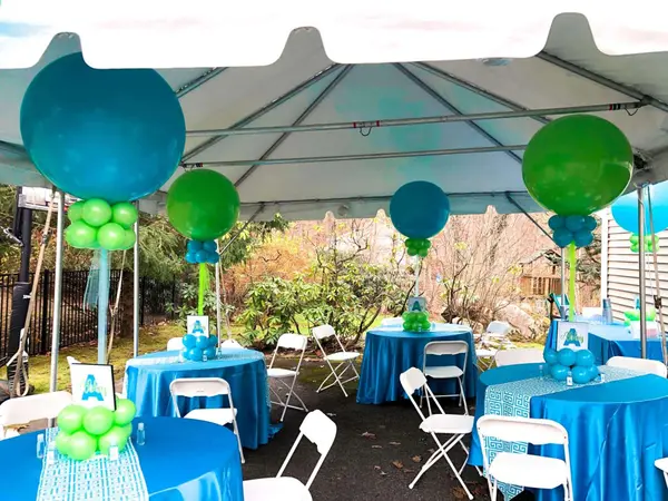 Turquoise and Lime Balloon Centerpieces