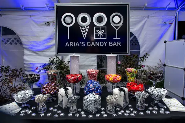 Black and White Candy Bar Setup