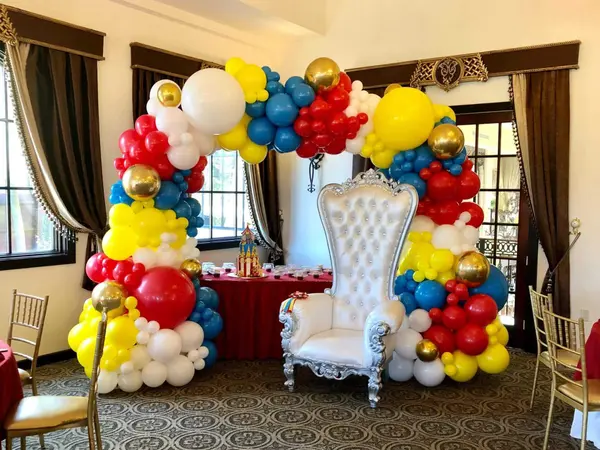 Circus Themed Organic Balloon Arch