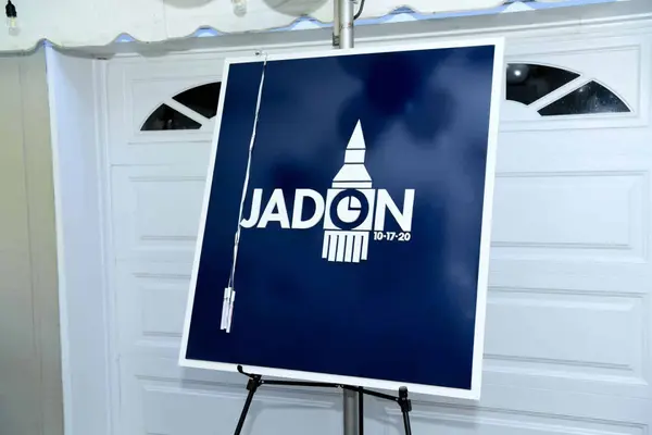 Custom Logo Sign in Board