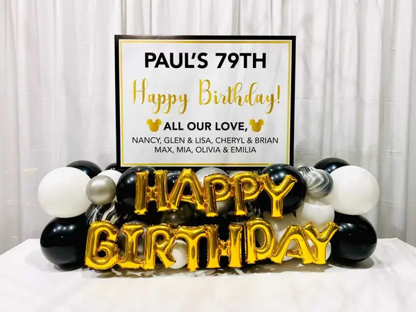 Custom Sign on Balloon Base Display