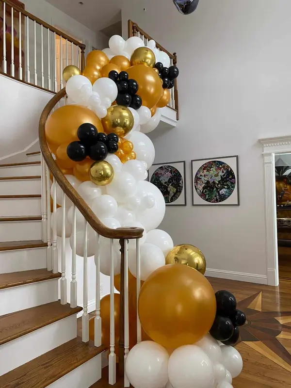 Organic Balloon Garland