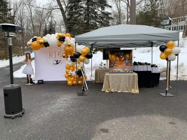 Drive By Bat Mitzvah Decor