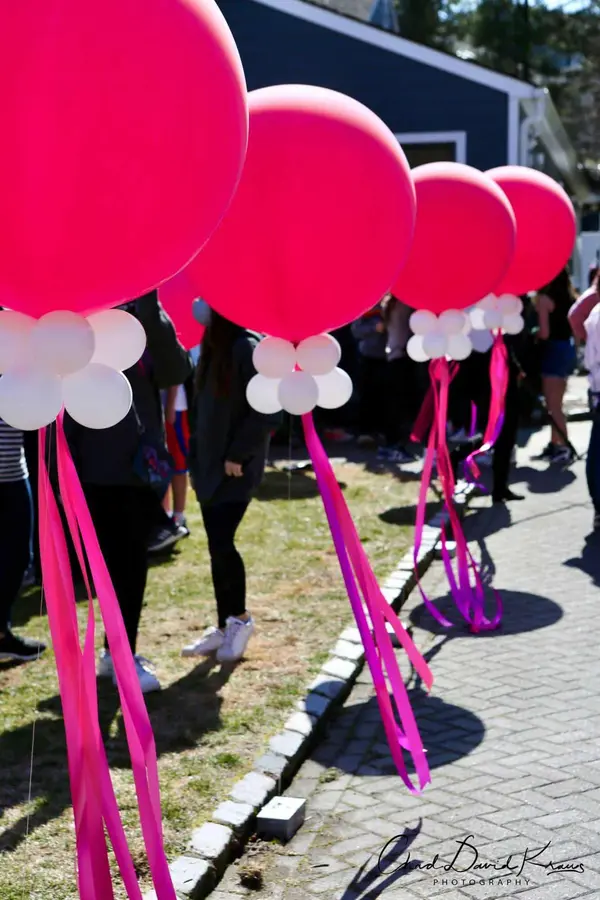 Large Free Standing Balloons