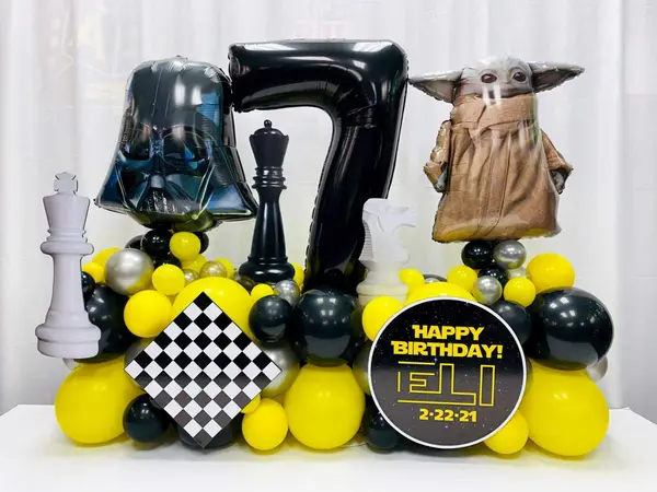Star Wars Balloon Bouquet