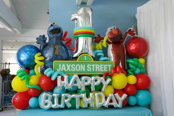 Sesame Street Theme Fancy Balloon Bouquet
