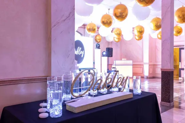 LED Golden Candle Lighting Display