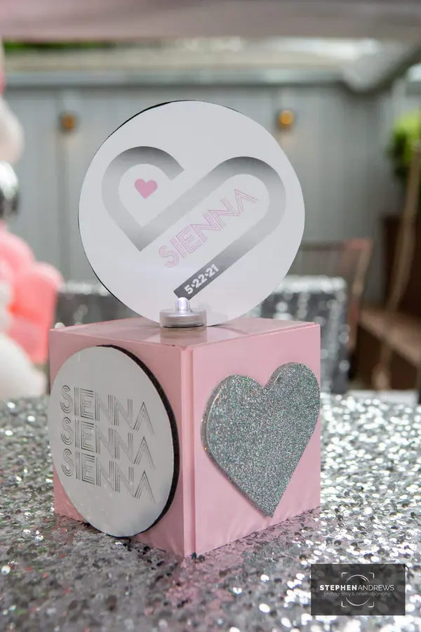 Mini Cube Lounge Centerpiece