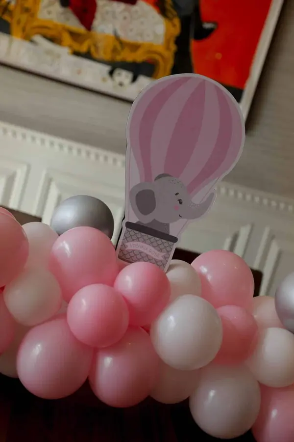 Logo Topper with Balloon Base