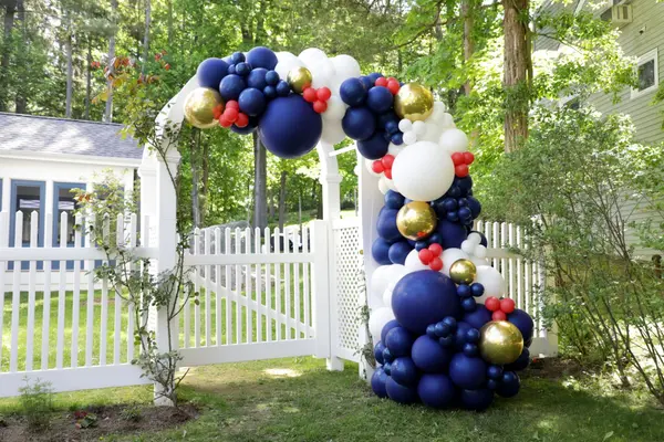 Organic Entryway Balloon Arch