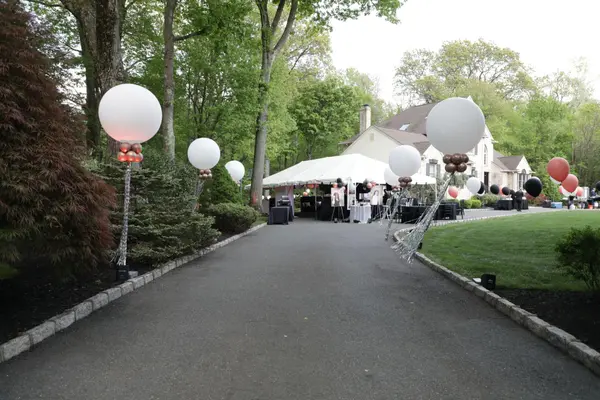 Free Standing Balloons with Tassels