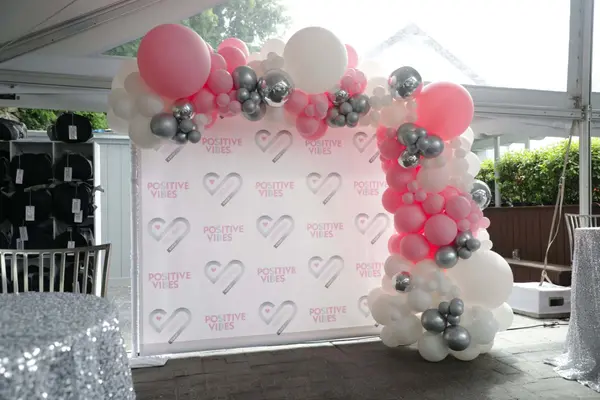 Outdoor Custom Step and Repeat