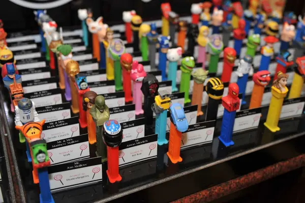 Pez Dispenser Place Cards