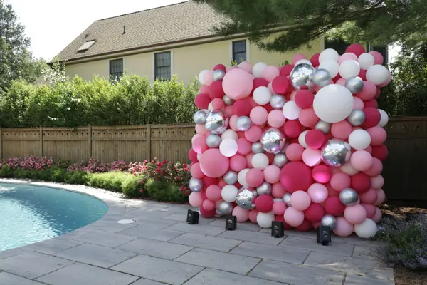 Organic Balloon Wall
