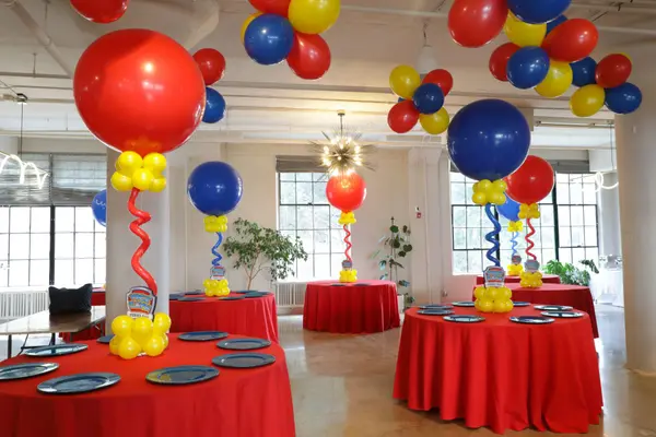 Paw Patrol Balloon Centerpiece