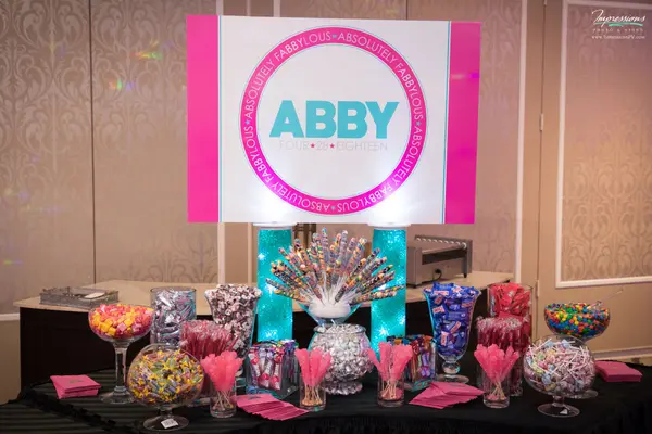 Custom Candy Bar Set Up