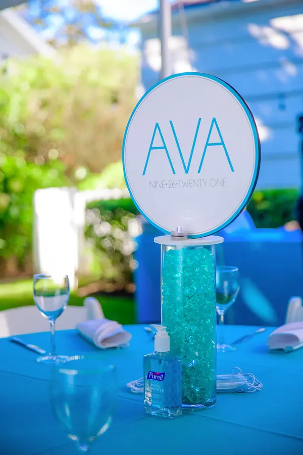 Outdoor LED Lounge Centerpiece