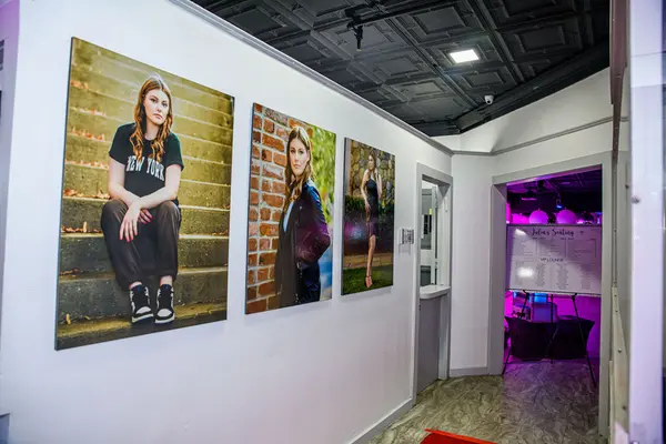 Blow Up Pictures for Hallway Decor