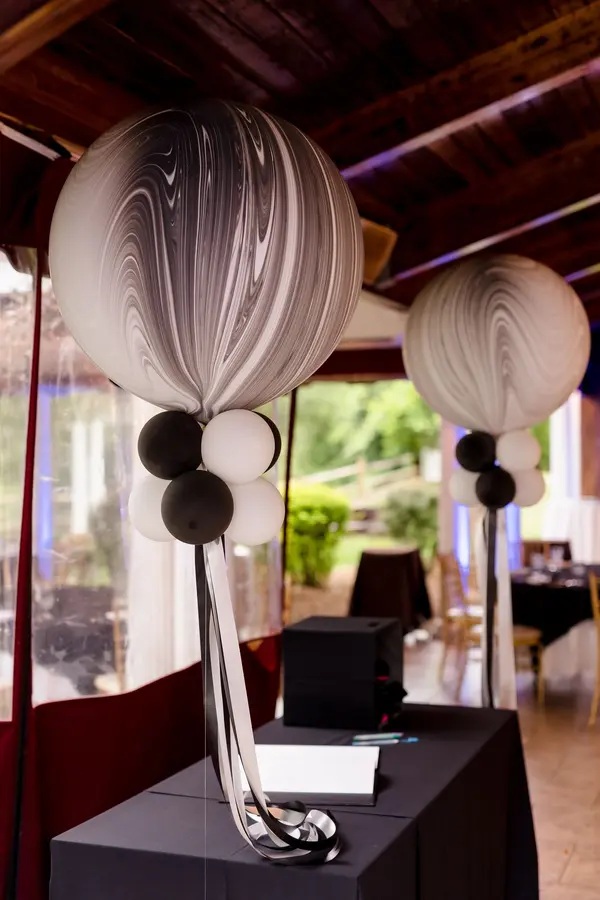 Free Stand Large Balloon with Tassels