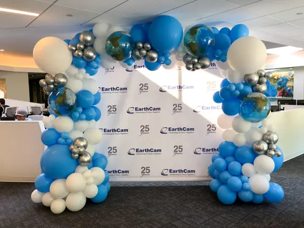 Corporate Organic Balloon Arch