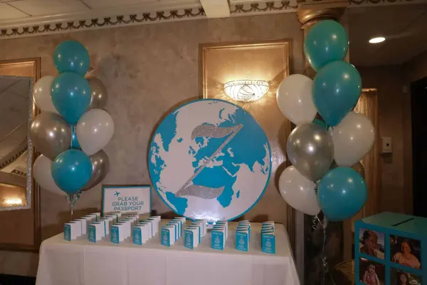 Travel Themed Seating Card Display