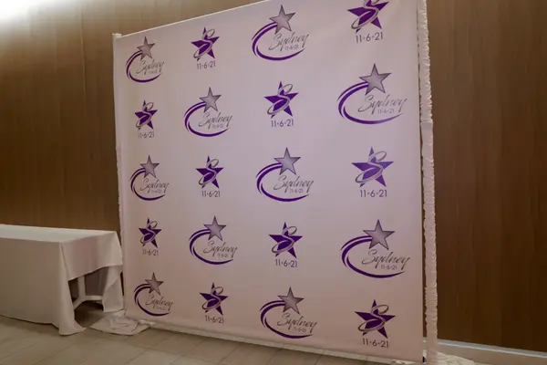 Personalized Step and Repeat
