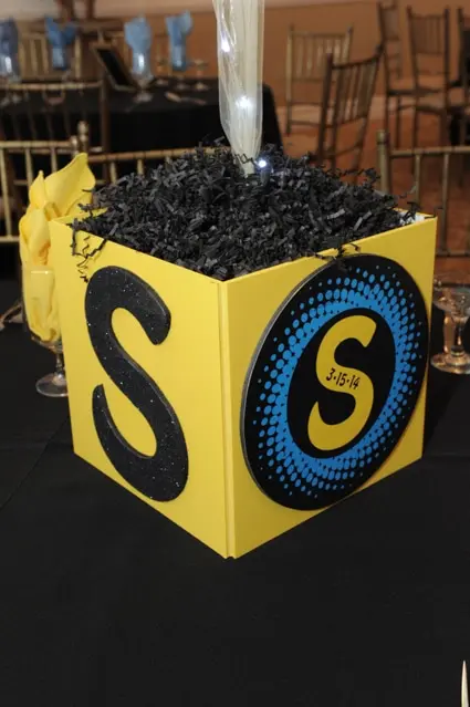 Club Themed Photo Cube