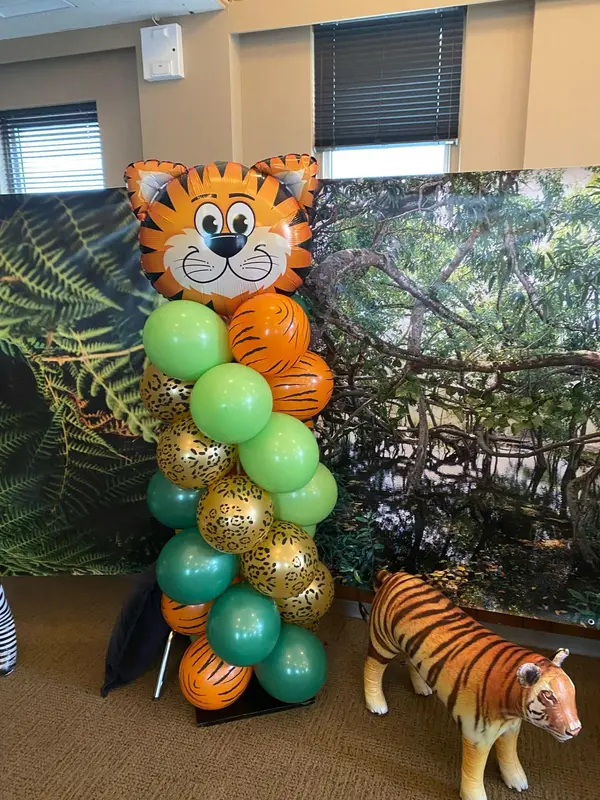 Safari Themed Balloon Column