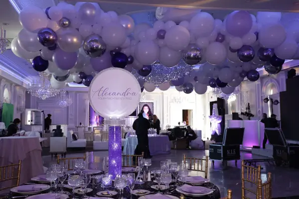 Organic Ceiling Balloon Install