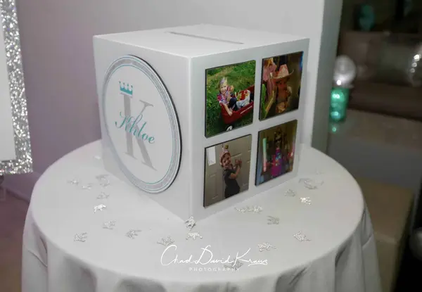 Crown Themed Logo Gift Box