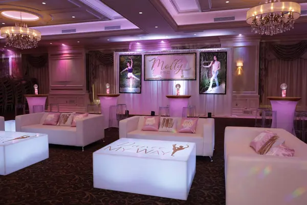 Dance Themed Lounge