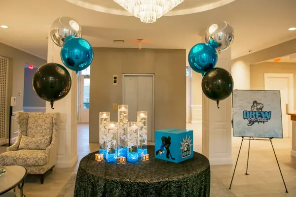 Metallic Orbz Entrance Decor
