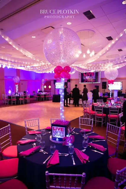 Photo Cube Centerpiece with Sparkle Balloons