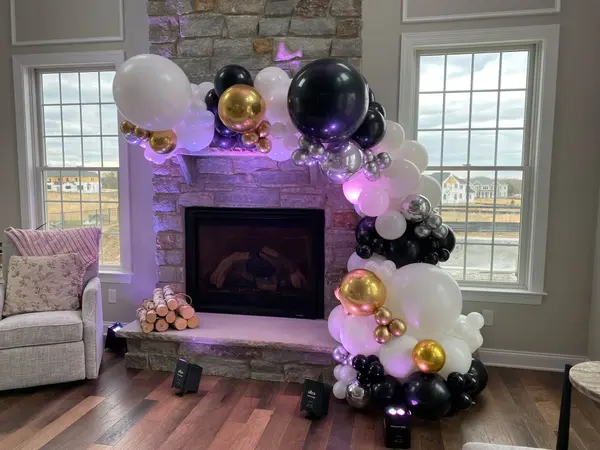 Black, White and Metallic Balloon Garland