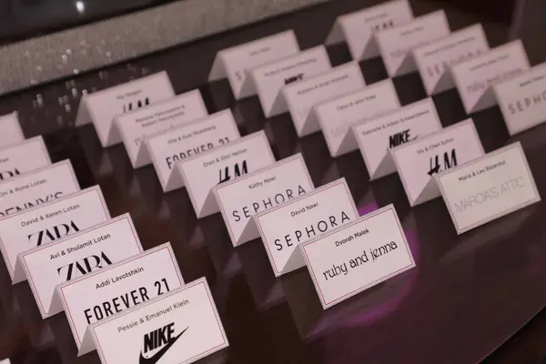 Fashion Themed Place Cards