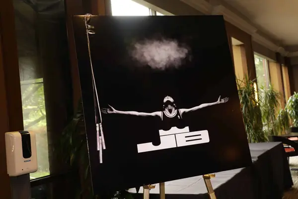 Photo Sign in Board