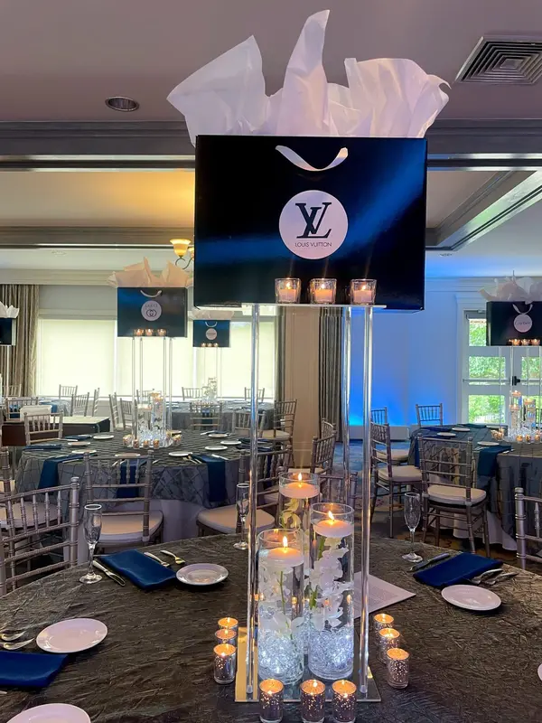 Shopping Themed Centerpieces
