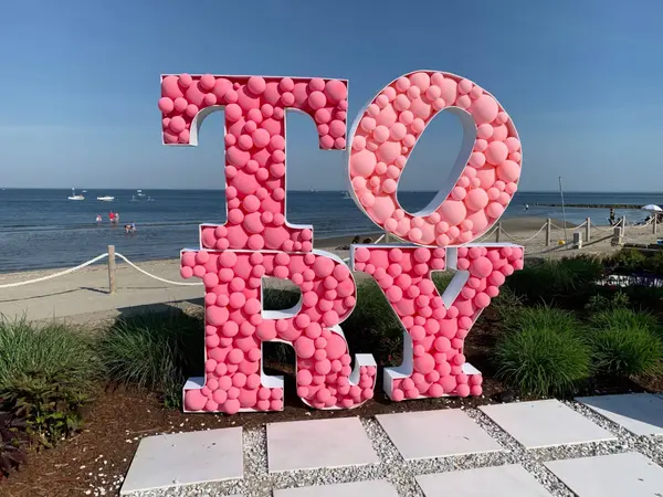Name Balloon Sculpture