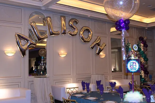 Mylar Name in Balloons