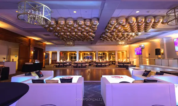 Gold Uplighting